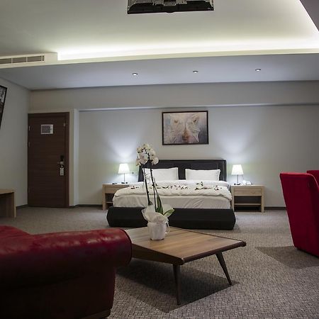Hotel City Inegoel ภายนอก รูปภาพ