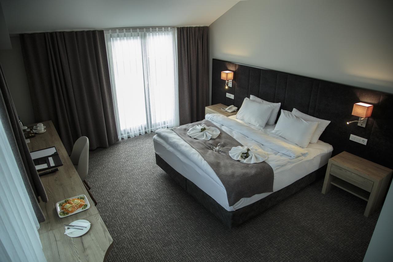 Hotel City Inegoel ภายนอก รูปภาพ