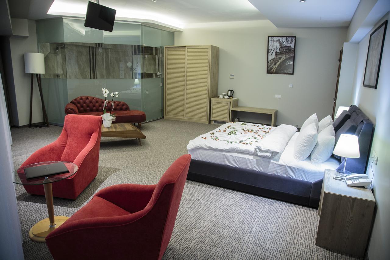 Hotel City Inegoel ภายนอก รูปภาพ